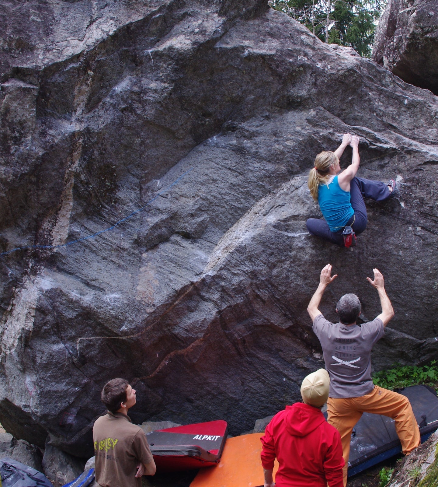 Bouldering at MelloBlocco