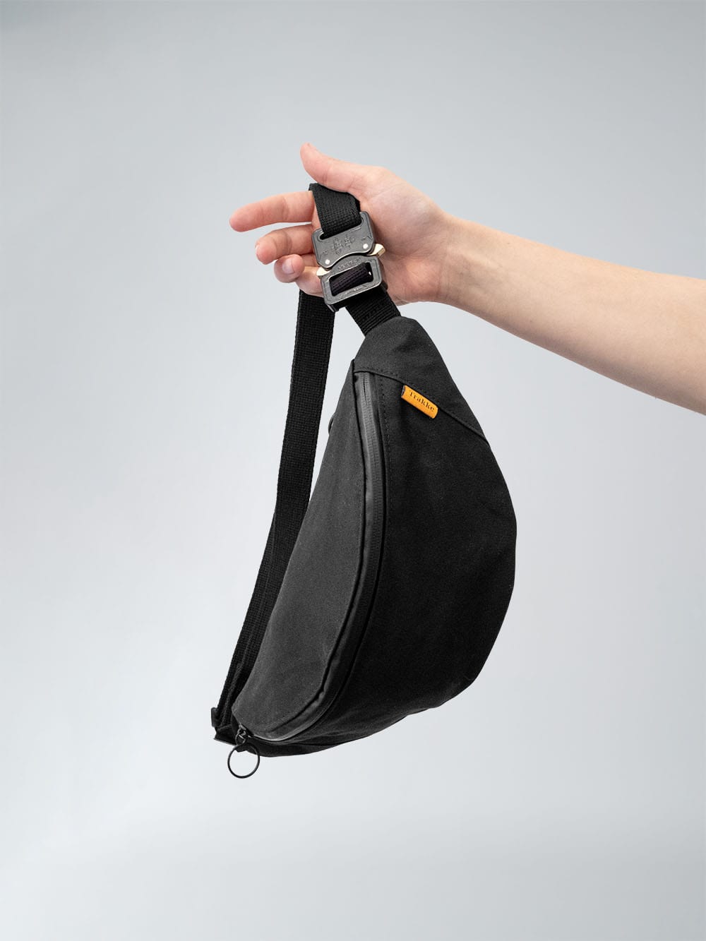 Trakke Banana Crossbody Bag