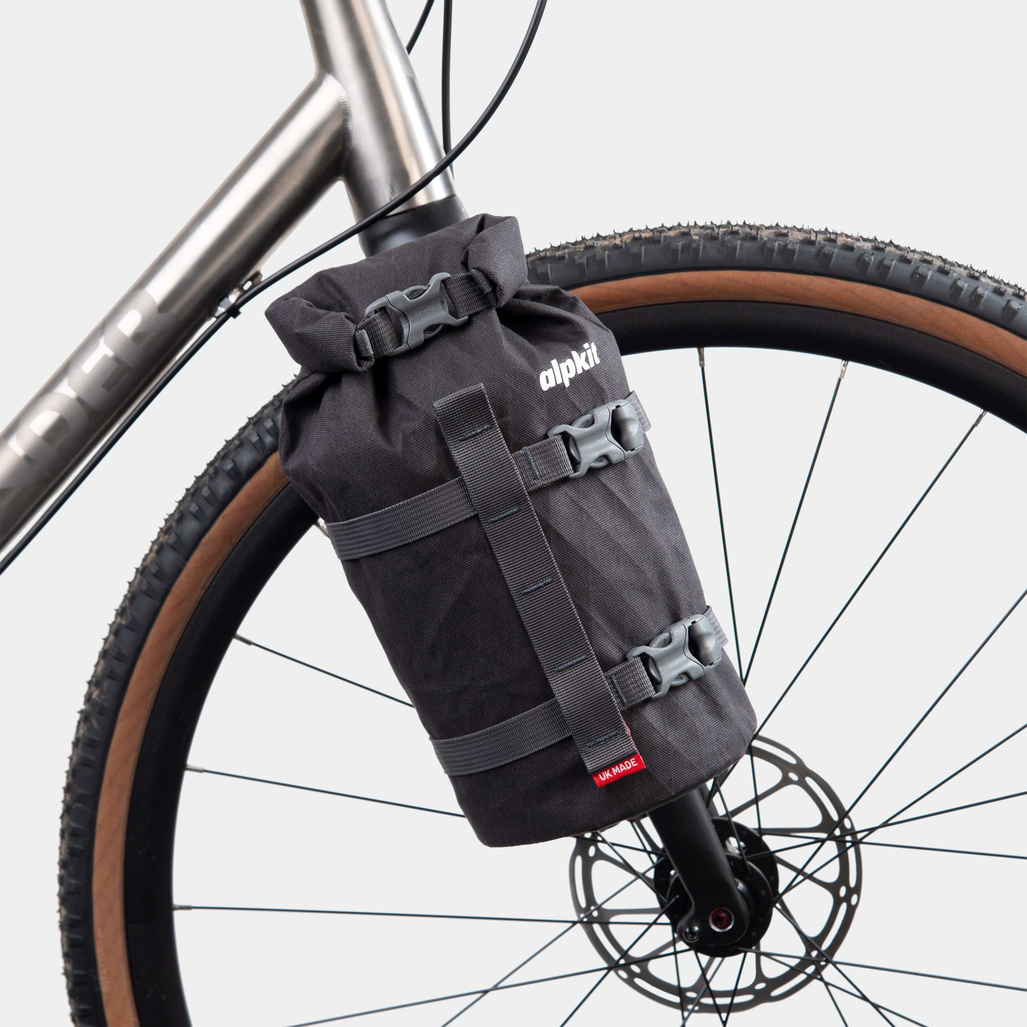 Betonga 3L Weatherproof Front Fork Cage Bag