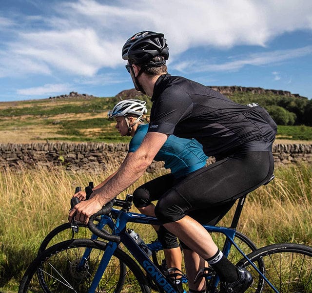 Outlet Cycle clothing