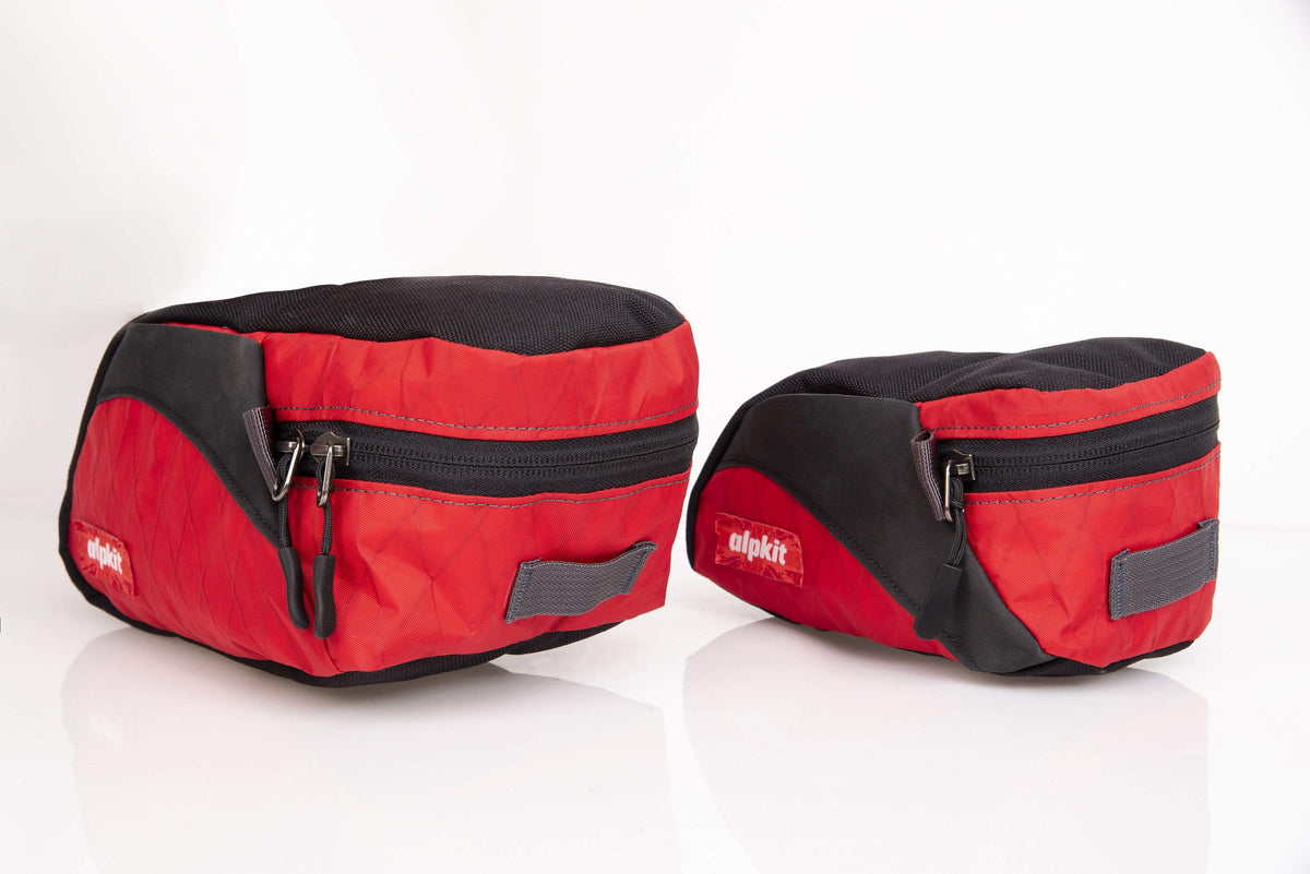 Alpkit enduro seatpack in chilli size comparison - closed