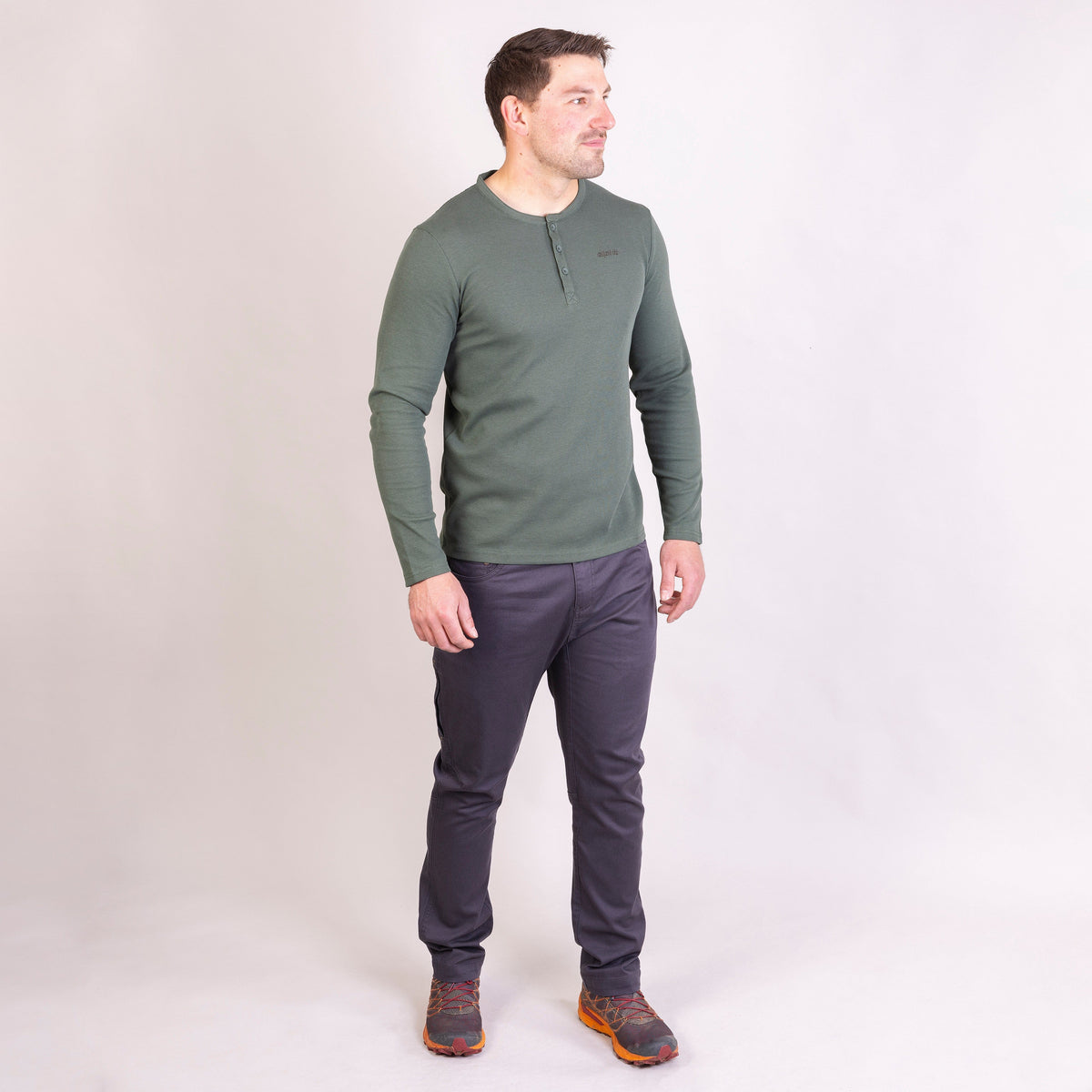 Alpkit mens rivo henley top in alder green outfit