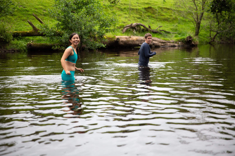 Nefyn Swim Top - action - closed