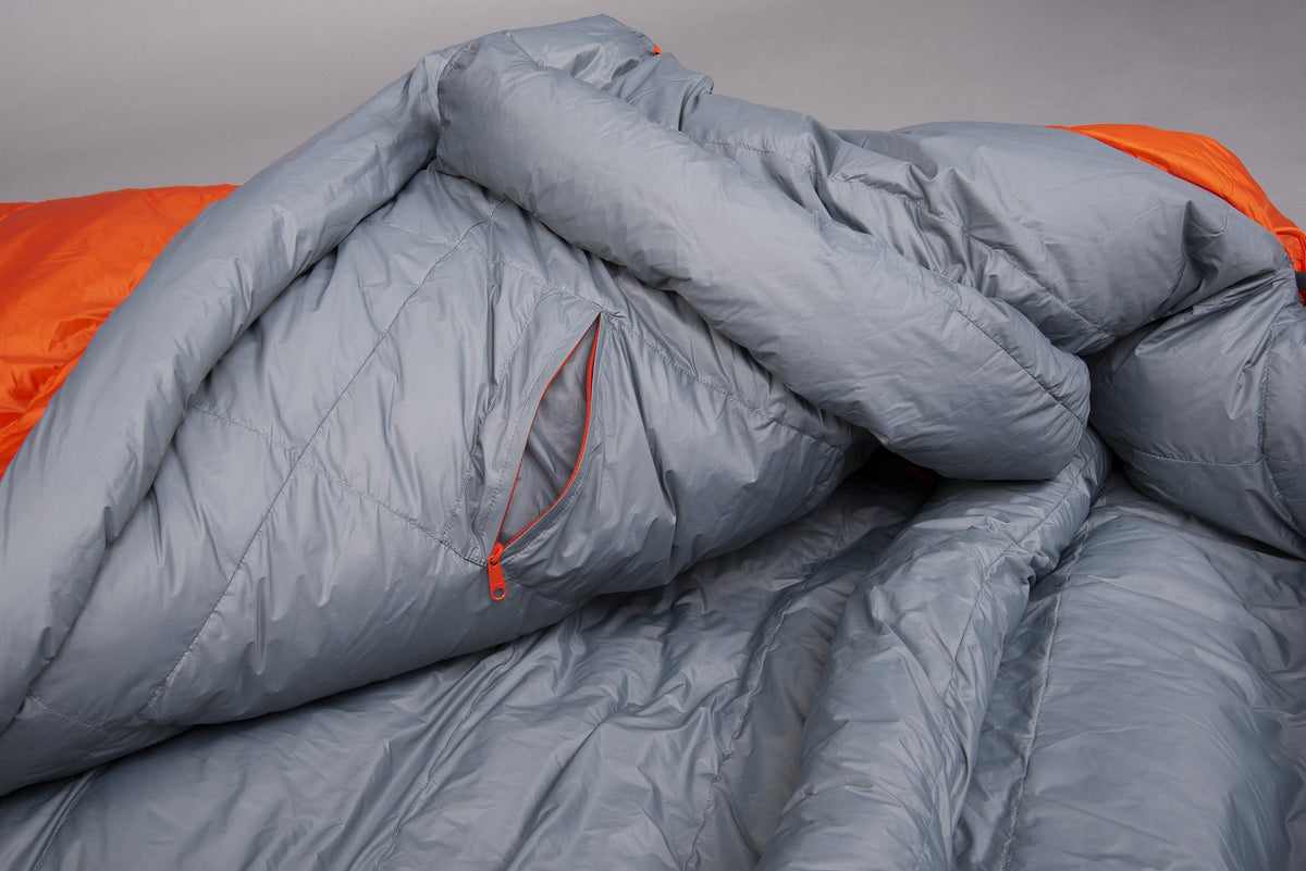 Alpkit alpinedream 800 down sleeping bag pocket - closed