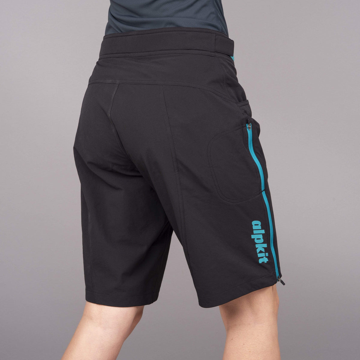 womens floe baggy mountain bike short rear