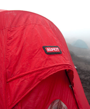 UKC review Zhota mountaineering tent