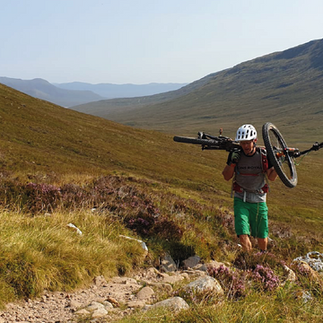 Gravel cycling around the Scottish Islands