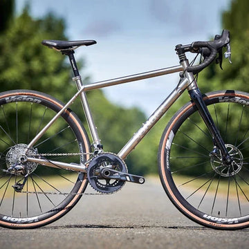 Evol mullet design enduro mountain bike