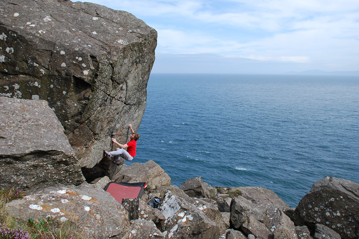 Bouldering in Fairhead Ireland