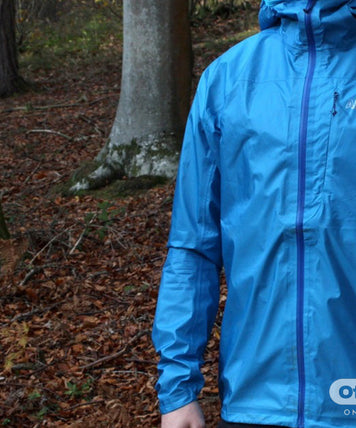 Off-road.cc Review the lightweight Gravitas waterproof jacket