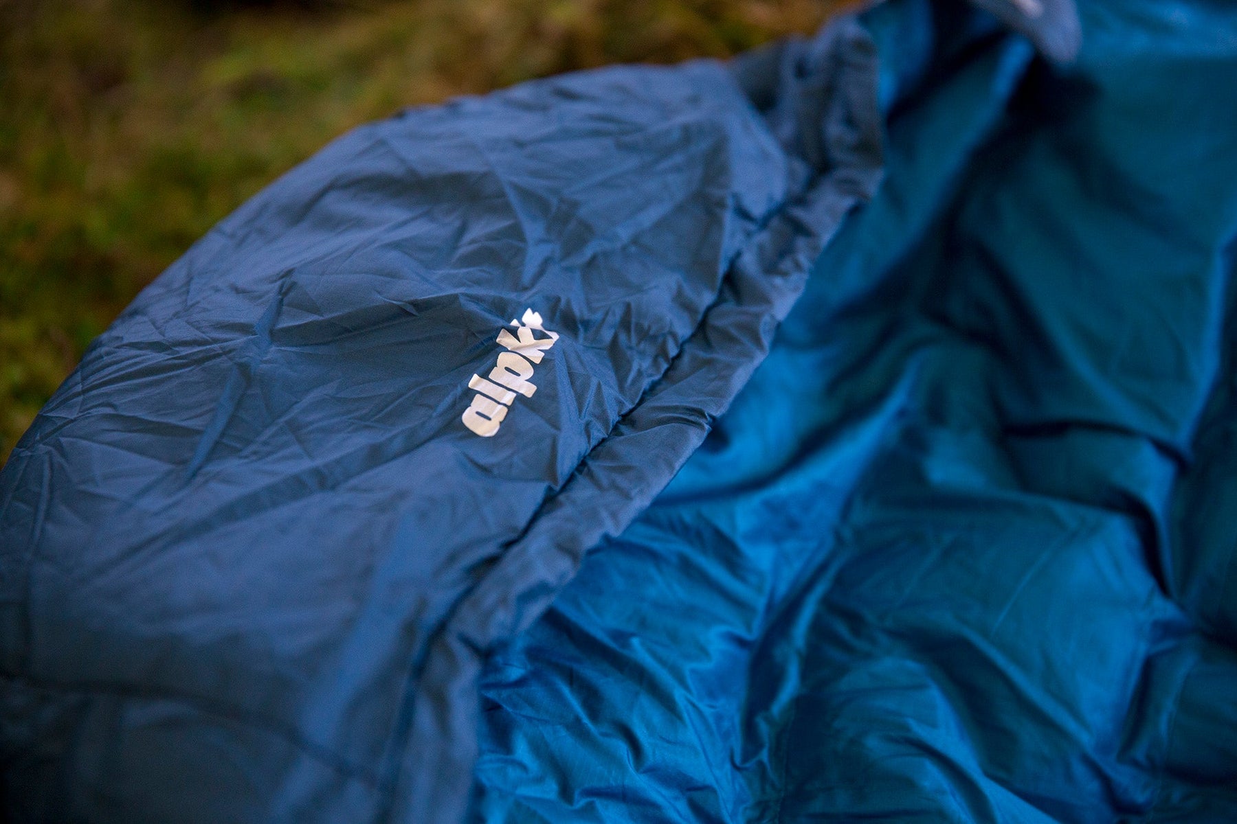 A 4 season winter goosedown sleeping bag