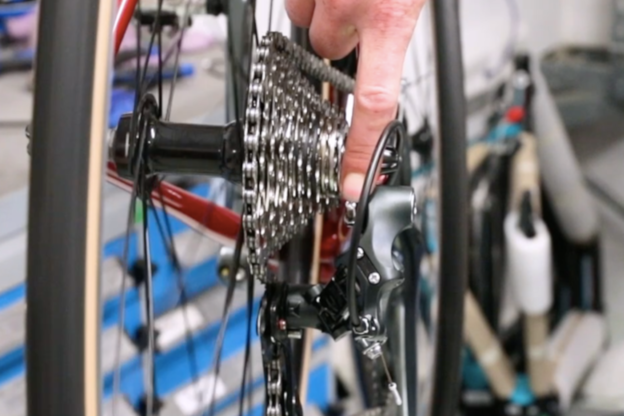 Essential bike maintenance - How to adjust a rear derailleur