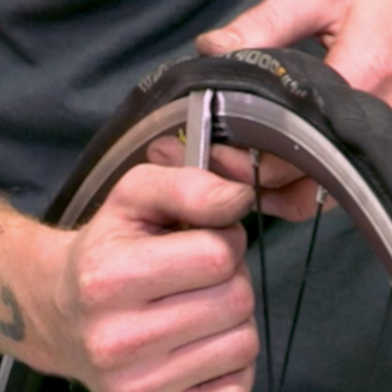 How to deal with a broken rear derailleur whilst out riding - Alpkit