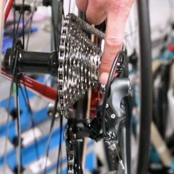 How to deal with a broken rear derailleur whilst out riding - Alpkit