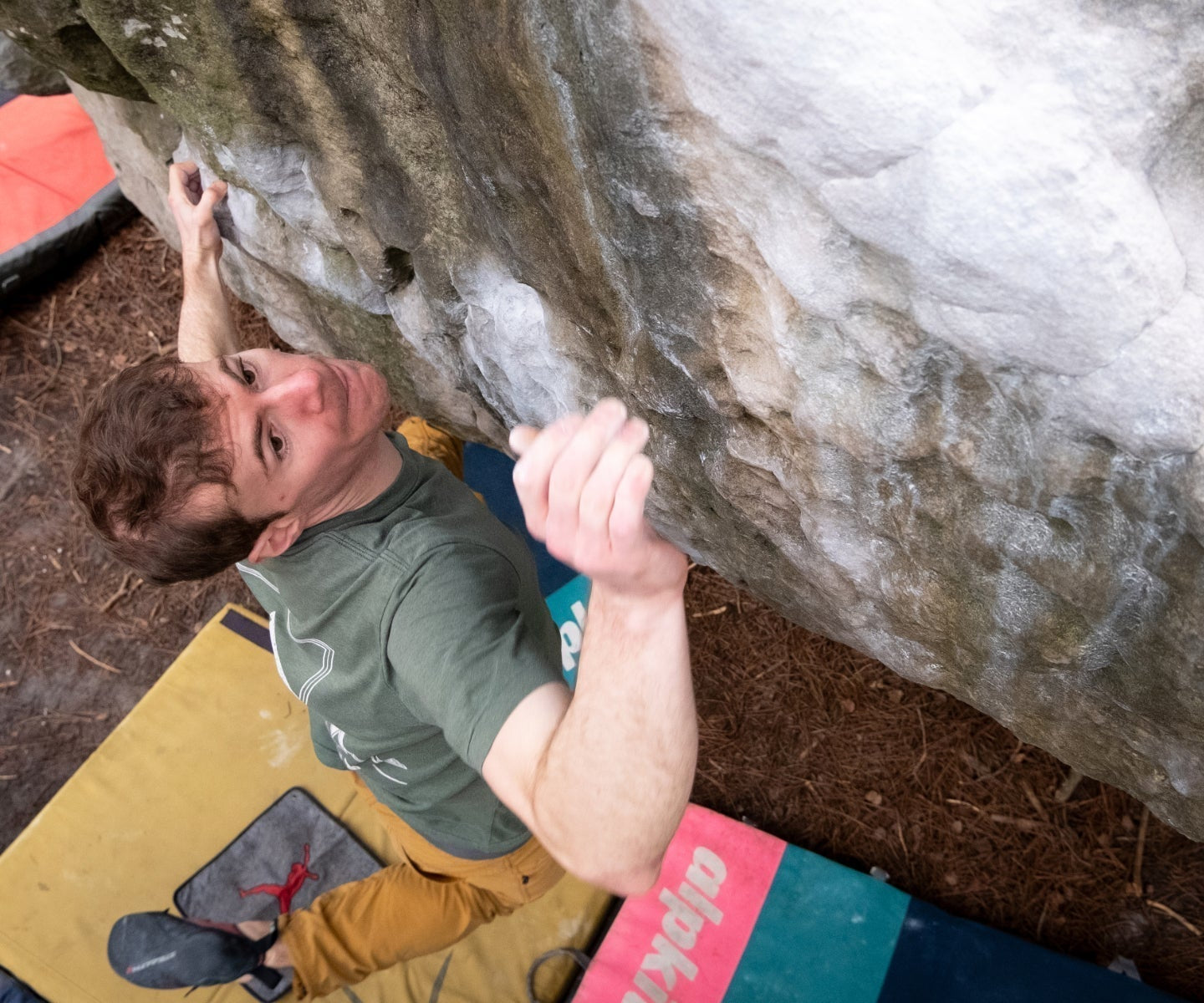 Bouldering in Fontainebleau