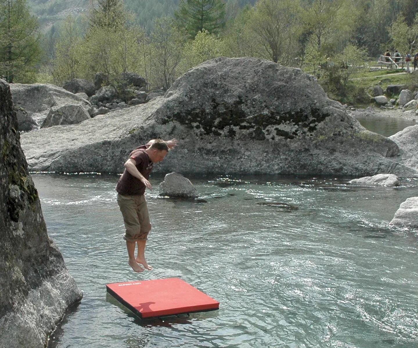 Bouldering in Val di Mello