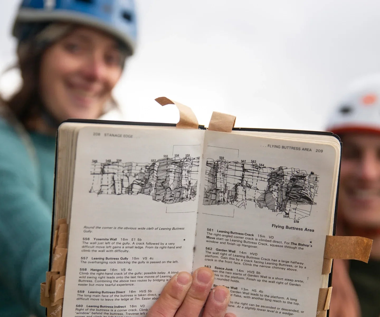 Peak District Climbing Guide Book