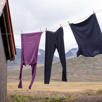 Hillwalkers layering their clothing