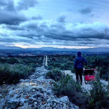 Ultra runner Nicky Spinks reviews lightweight running kit