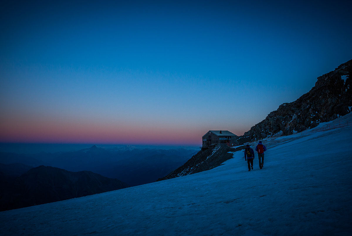 Surviving an alpine hut