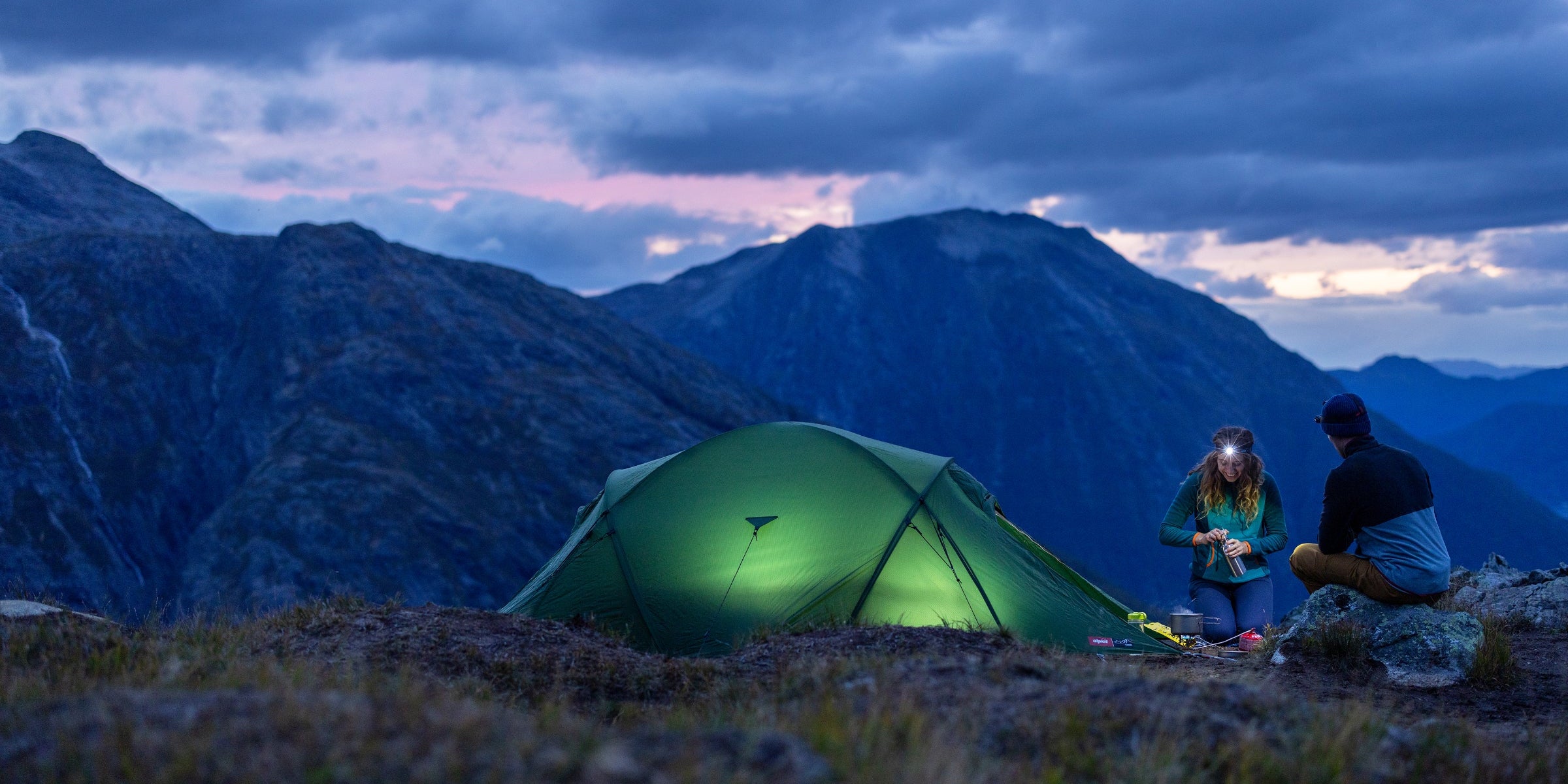 Geodesic mountain tent
