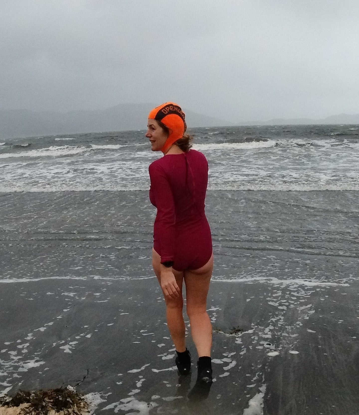 Kate Rew showing us how to get into cold water swimming