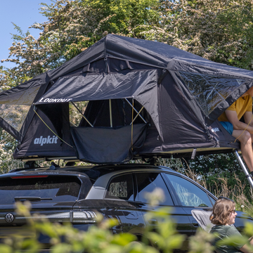 Double decker roof tent