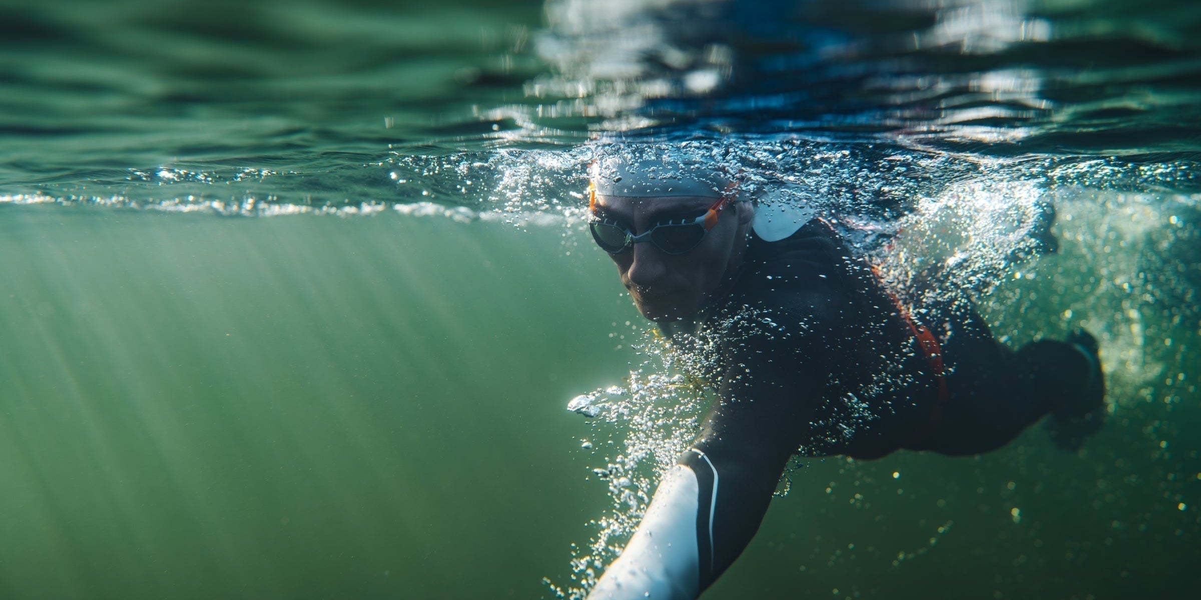 What you should wear when open water swimming