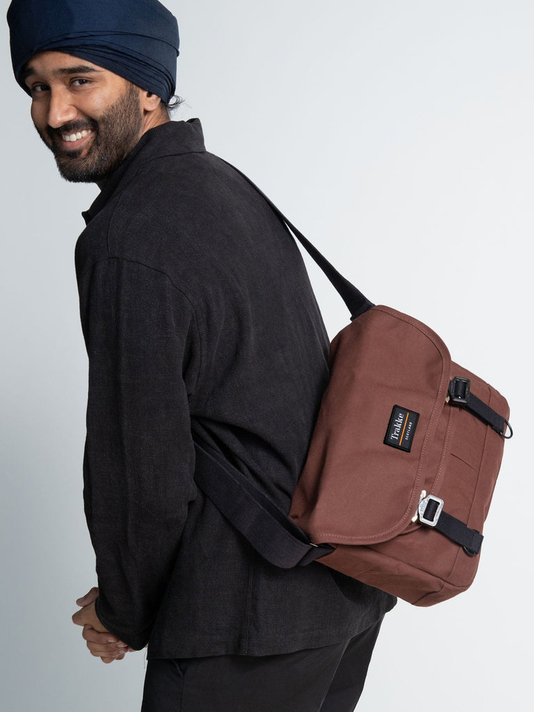 Trakke Bairn Messenger