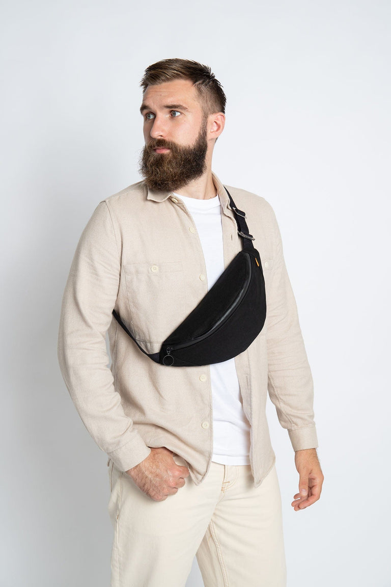 Trakke Banana Crossbody Bag