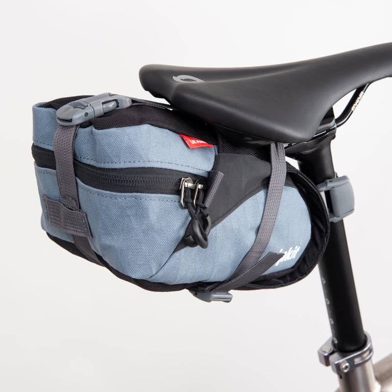 enduro seatpack regular bikepacking bag in storm grey zip