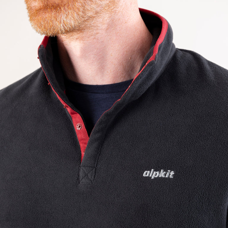 alpkit mens loki fleece in tarmac grey collar