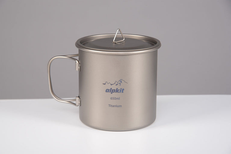 mytimug 650 titanium camping mug with handle out