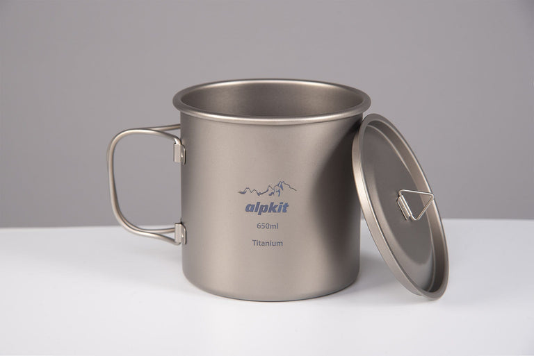 mytimug 650 titanium camping mug with lid off