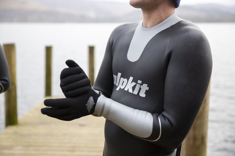 Outdoor Swimming Gloves