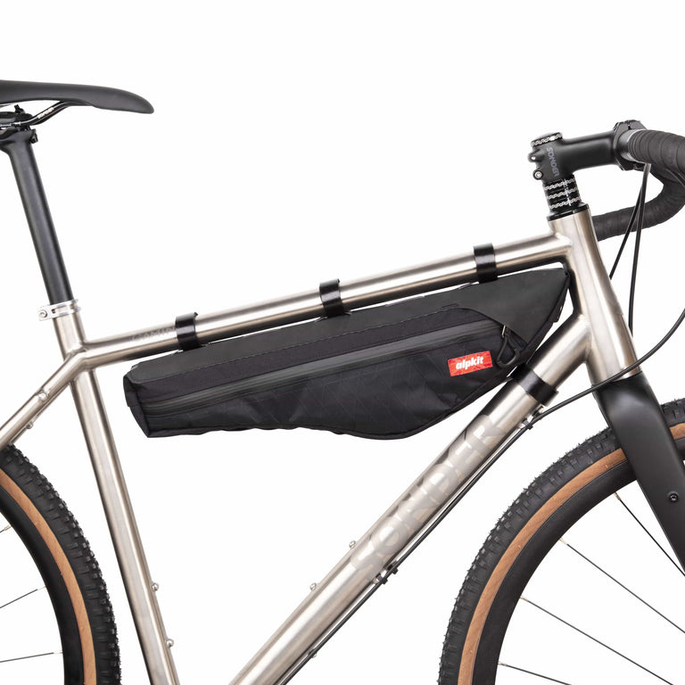 alpkit possum 47 in black - closed