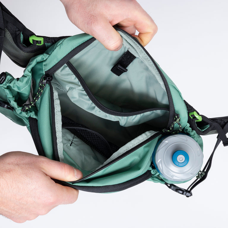 Vora 6L hip pack main compartment