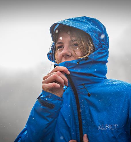 Womens Highton Stretch III Waterproof Jacket  Turquoise Enamel  Regatta  UK