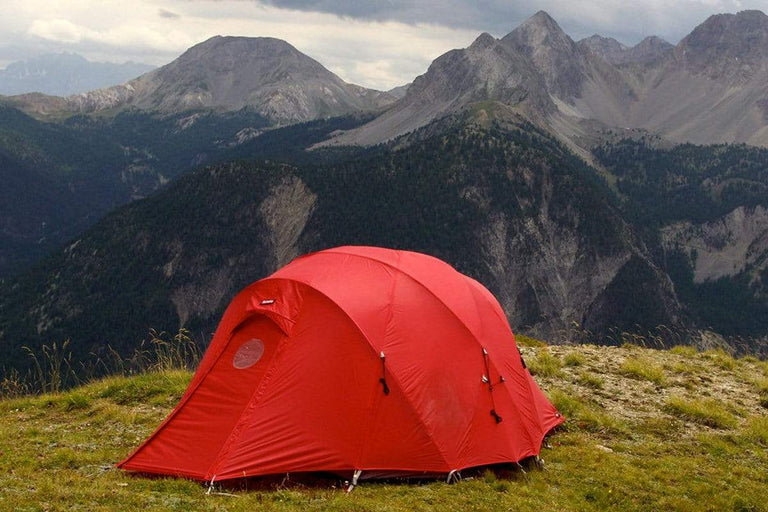 tent on cliff Zhota 4 Season 4 Person Geodesic Mountain Tent