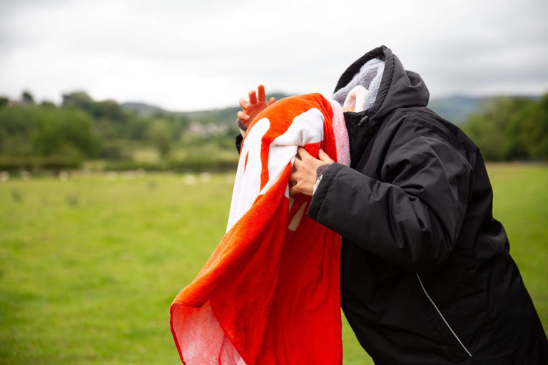 Alpkit beach towel - action