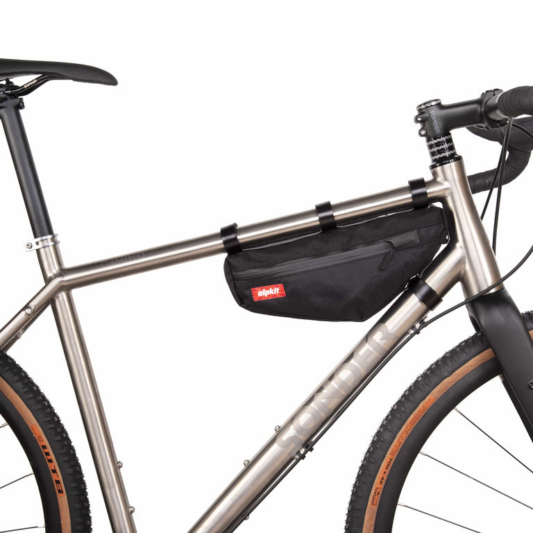 alpkit bilbie bikepacking framebag in black