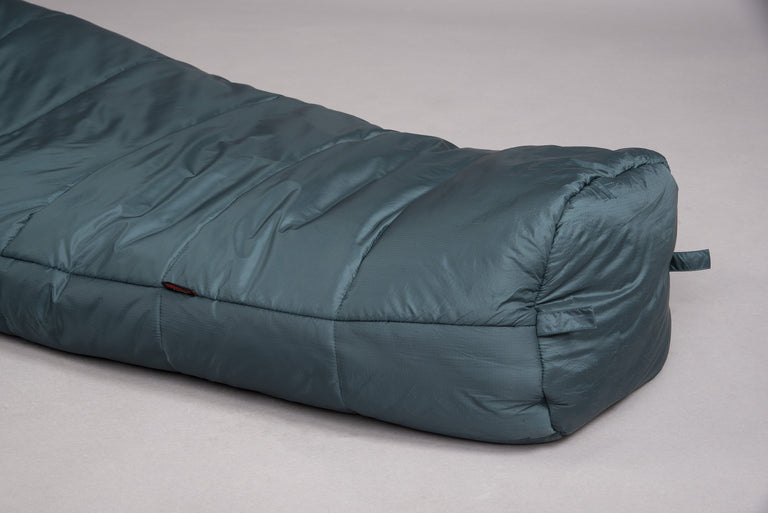 Alpkit cloud peak 300 sleeping bag foot