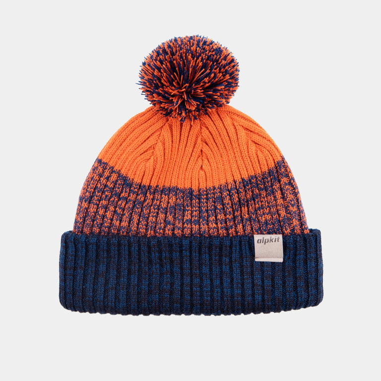 Cwtch Bobble Beanie