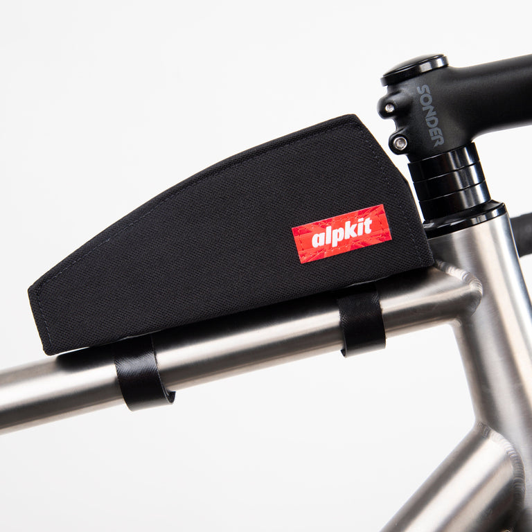 alpkit fuel pod cradle in black side