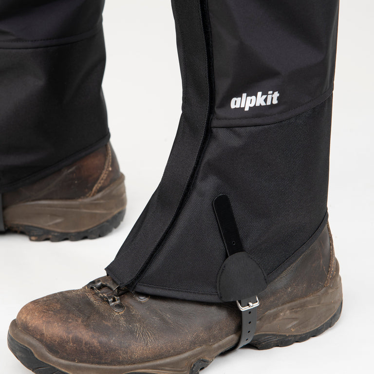 alpkit logar gaiter in black logo and stirrup