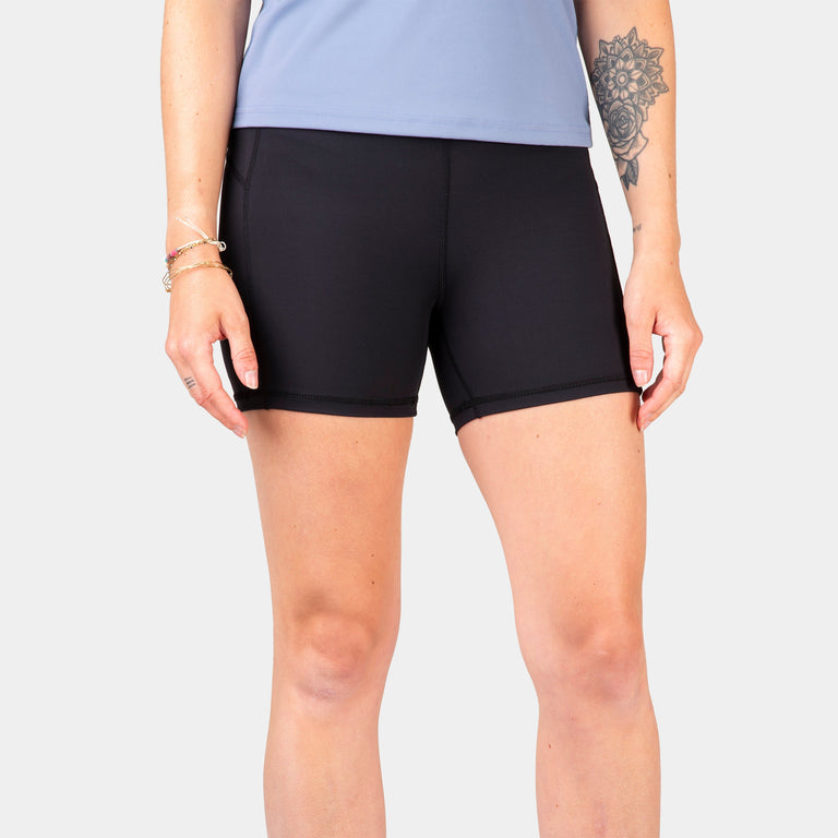 alpkit Mello short in black - closed