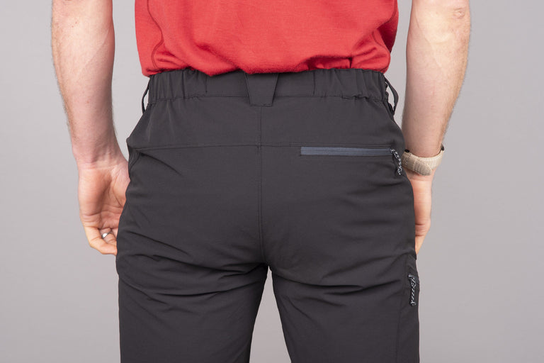 mens Alpkit faro softshell shorts in black rear waistband