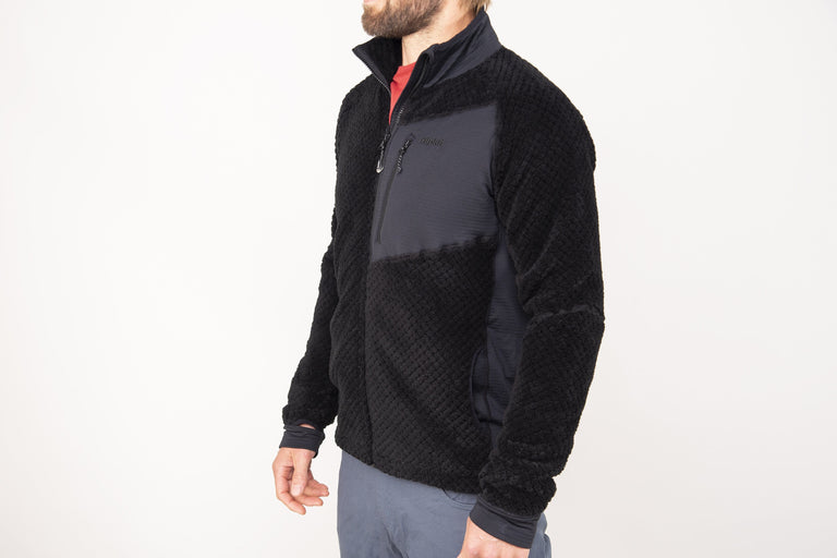 alpkit keeshond mens fleece in black front