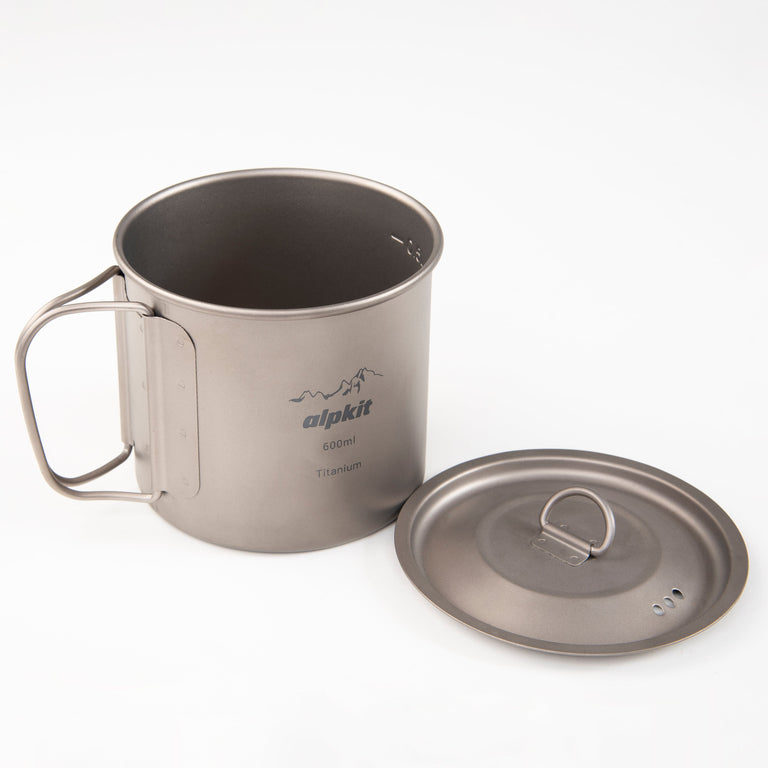 alpkit mytimug 600 titanium cooking pot and lid 