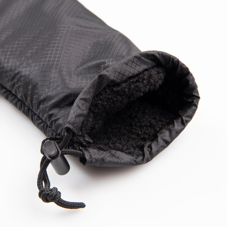 alpkit padded cell 3 small fleece lined accessory pouch in black detail